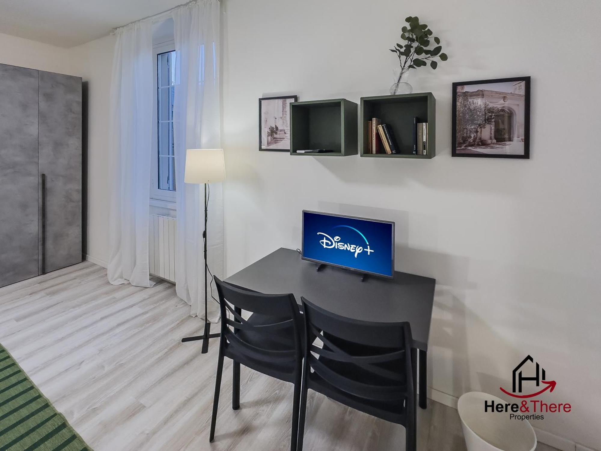Elegant - Airport 5min - Ac - Smart Tv Appartement