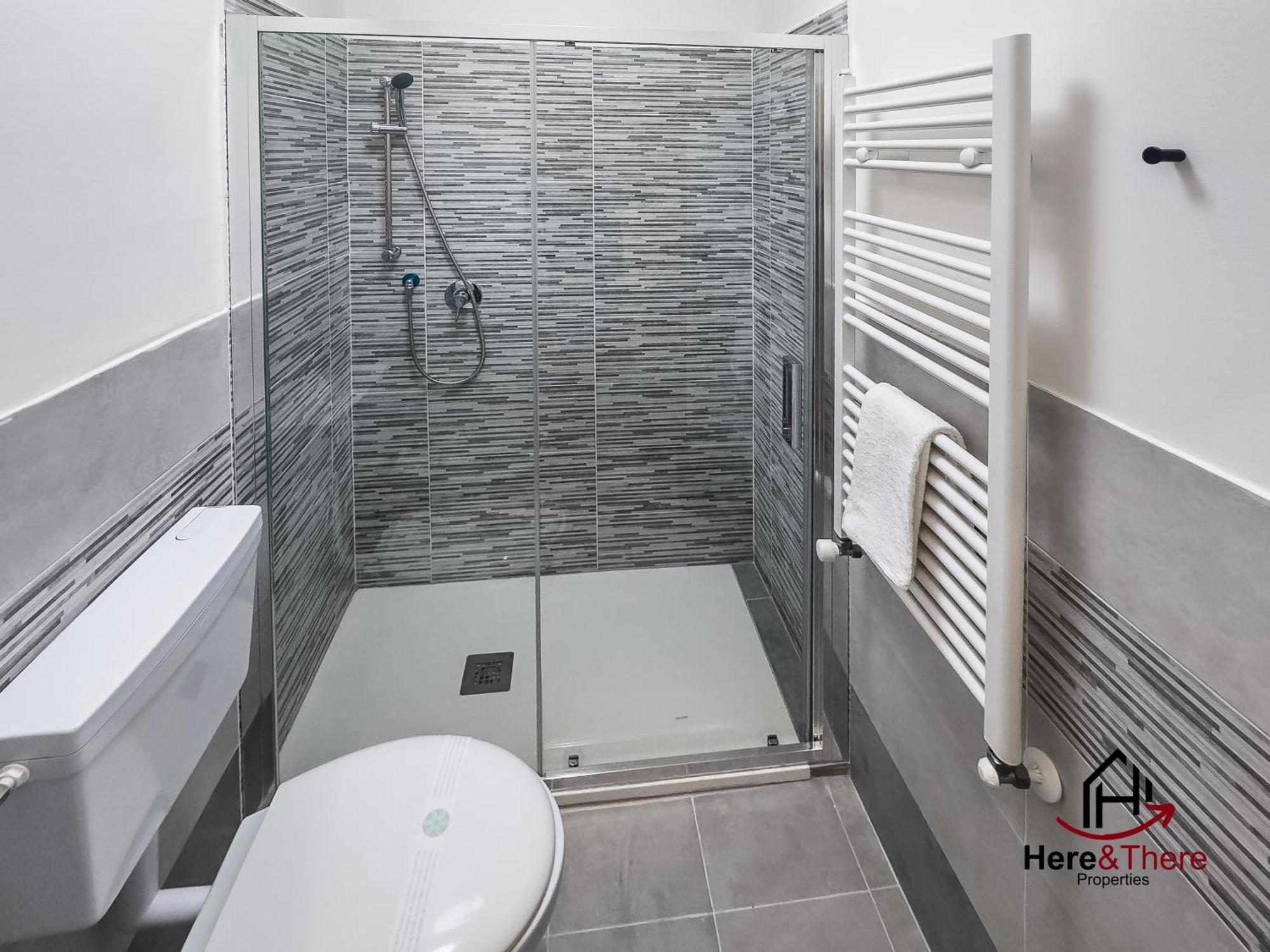 Elegant - Airport 5min - Ac - Smart Tv Appartement Genua