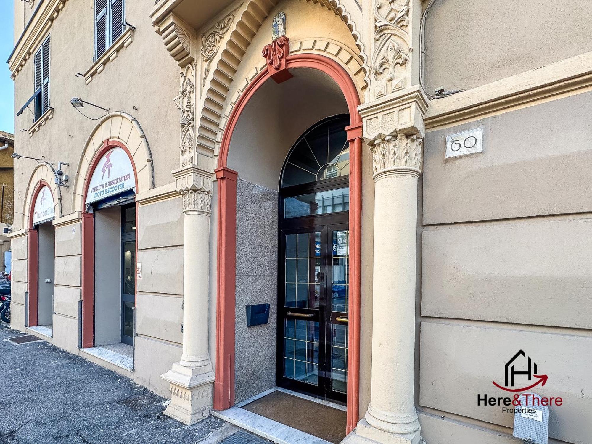 Elegant - Airport 5min - Ac - Smart Tv Appartement